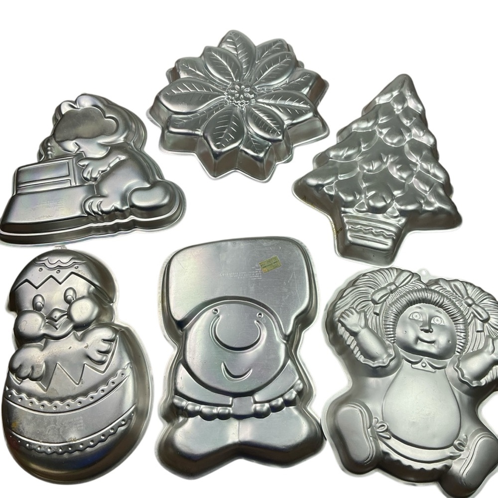 Vintage 70/80/90s Wilton aluminum cake pan bundle set of six